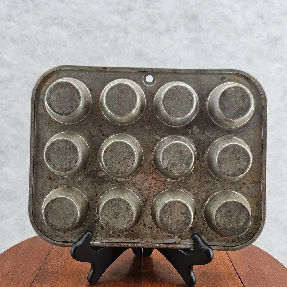 Vintage Mirro Mini Muffin Tin Pan  Aluminum‎ Cupcake 12 Holes 162M